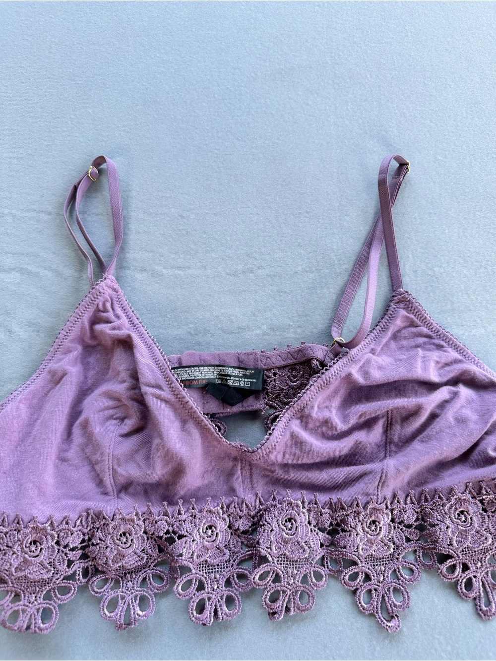 π5 for $45π Urban Outfitters Out From Under Sydney Lace Trim Bralette Size S - Picture 3 of 5